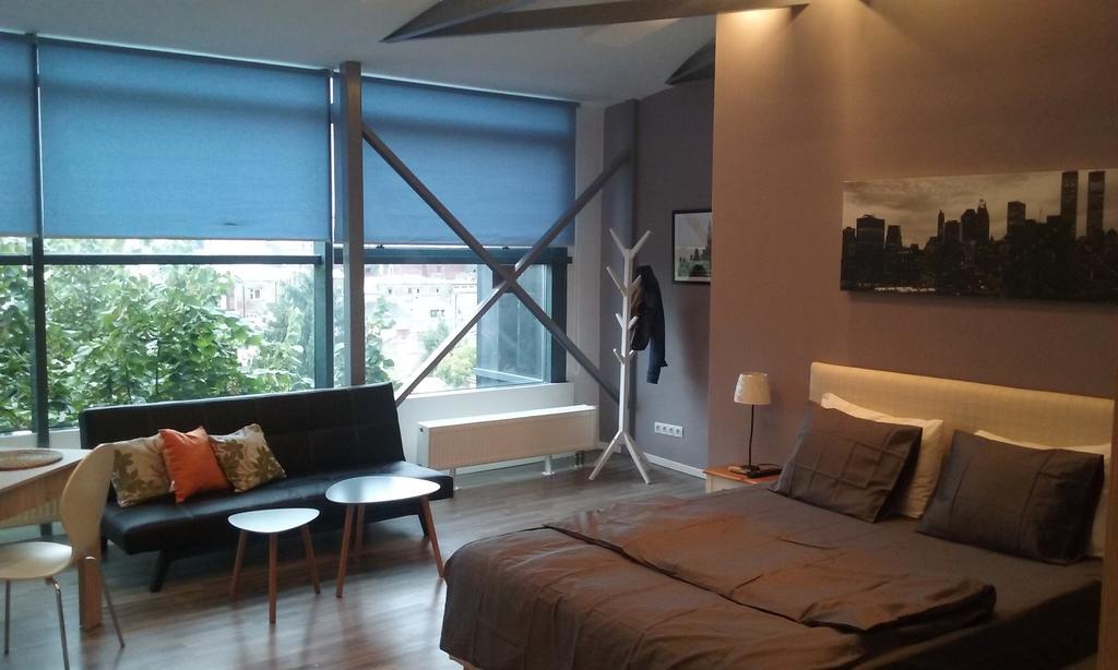 Heights Accommodation Unirii Free Parking Zone Βουκουρέστι Δωμάτιο φωτογραφία